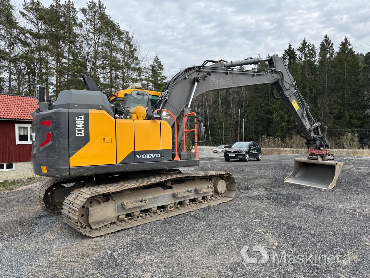Grävmaskin Volvo EC140EL - Ekskavator perayap: gambar 5 Grävmaskin Volvo EC140EL - Ekskavator perayap: gambar 5