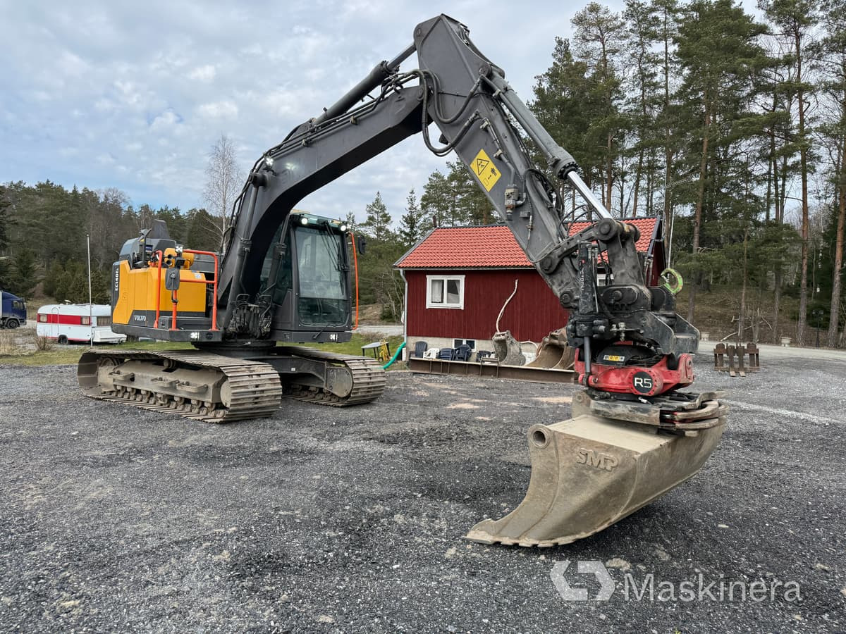 Grävmaskin Volvo EC140EL - Ekskavator perayap: gambar 3 Grävmaskin Volvo EC140EL - Ekskavator perayap: gambar 3