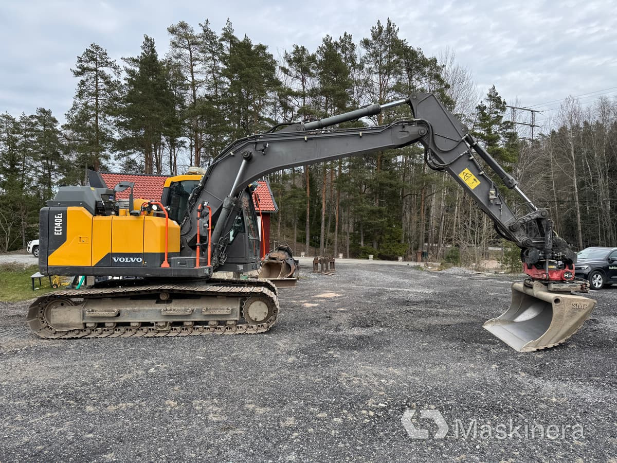 Grävmaskin Volvo EC140EL - Ekskavator perayap: gambar 4 Grävmaskin Volvo EC140EL - Ekskavator perayap: gambar 4