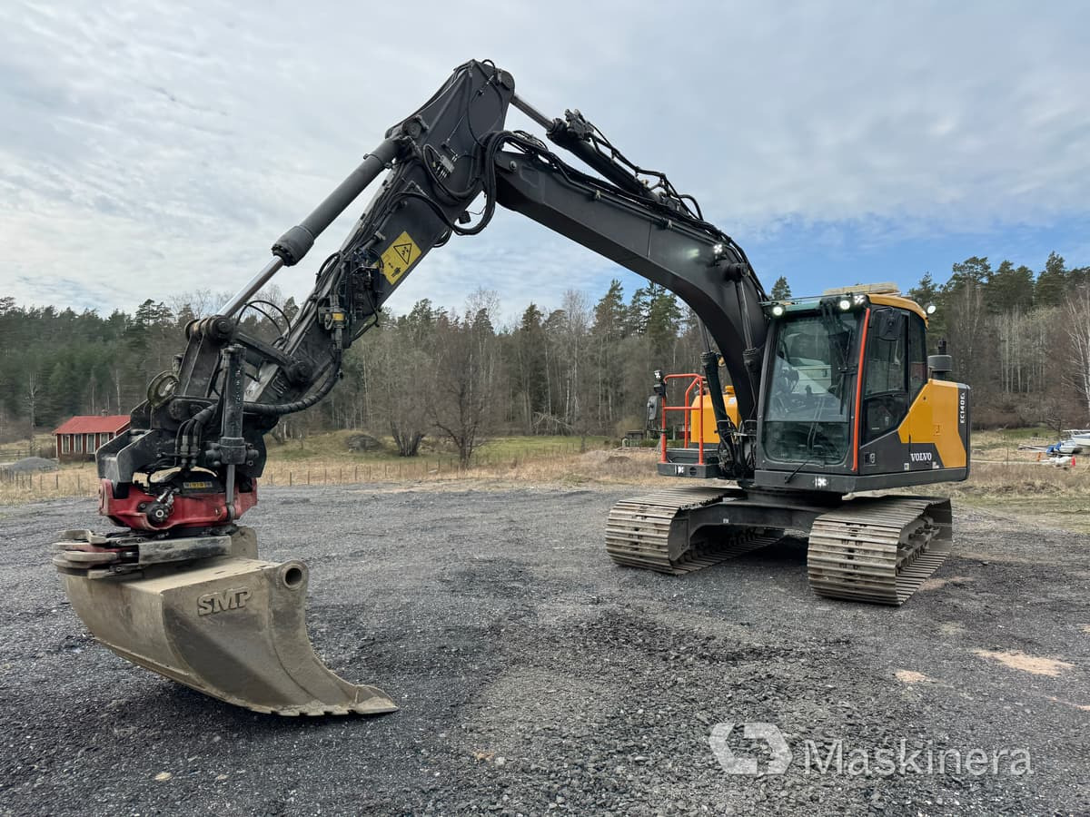 Grävmaskin Volvo EC140EL - Ekskavator perayap: gambar 1 Grävmaskin Volvo EC140EL - Ekskavator perayap: gambar 1