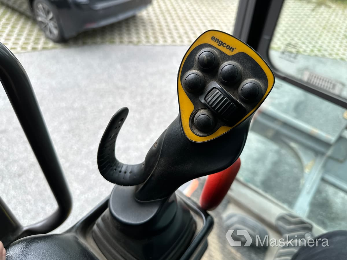 Ekskavator perayap Grävmaskin Volvo ECR58D: gambar 42