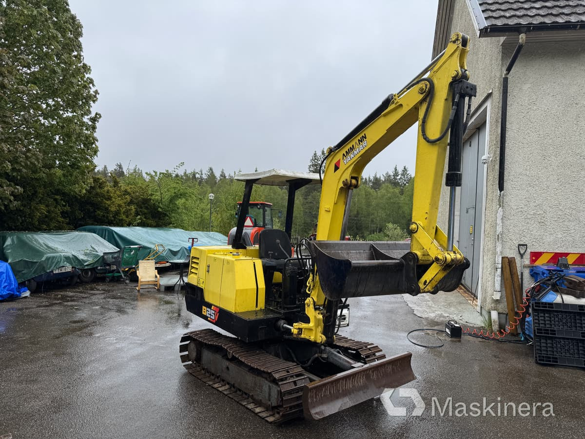 Grävmaskin Yanmar B25V med redskap & transportsläp - Ekskavator perayap: gambar 3 Grävmaskin Yanmar B25V med redskap & transportsläp - Ekskavator perayap: gambar 3