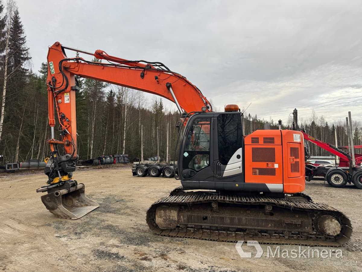 Hitachi ZX 225 USLC-5B Grävmaskin Hitachi ZX225USLC-5B - Ekskavator perayap: gambar 2 Hitachi ZX 225 USLC-5B Grävmaskin Hitachi ZX225USLC-5B - Ekskavator perayap: gambar 2