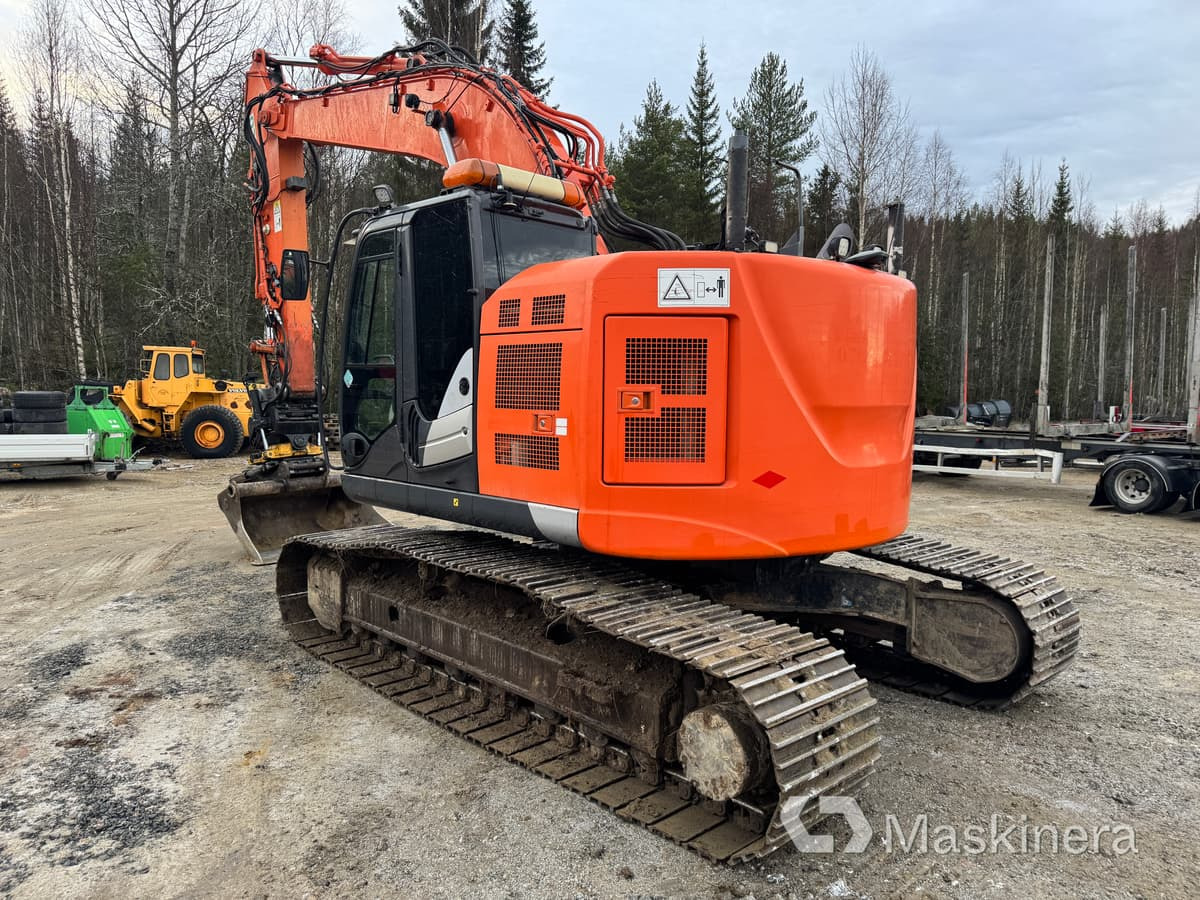 Hitachi ZX 225 USLC-5B Grävmaskin Hitachi ZX225USLC-5B - Ekskavator perayap: gambar 3 Hitachi ZX 225 USLC-5B Grävmaskin Hitachi ZX225USLC-5B - Ekskavator perayap: gambar 3