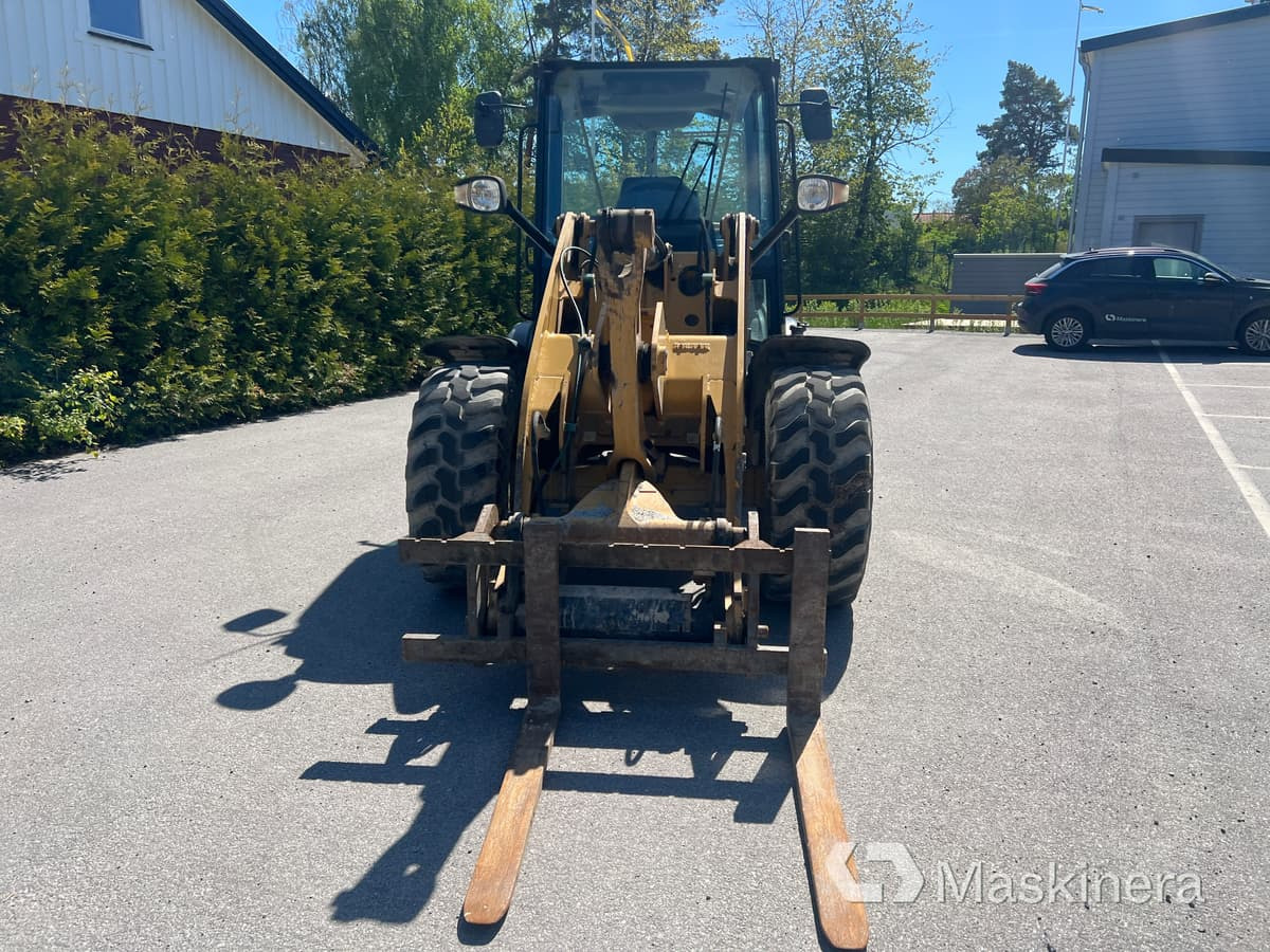 Hjullastare CAT 906M med redskap - Wheel loader: gambar 2 Hjullastare CAT 906M med redskap - Wheel loader: gambar 2