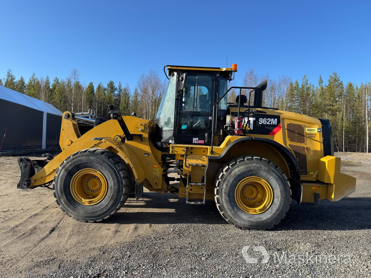 Hjullastare Cat 962M med skopa - Wheel loader: gambar 2 Hjullastare Cat 962M med skopa - Wheel loader: gambar 2
