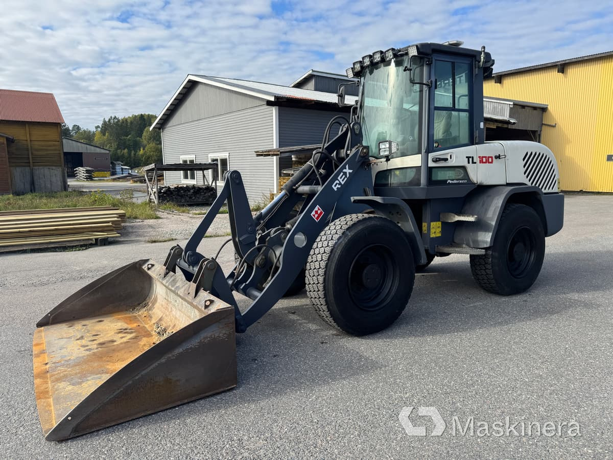 Hjullastare Terex TL100 med redskap - Wheel loader: gambar 1 Hjullastare Terex TL100 med redskap - Wheel loader: gambar 1