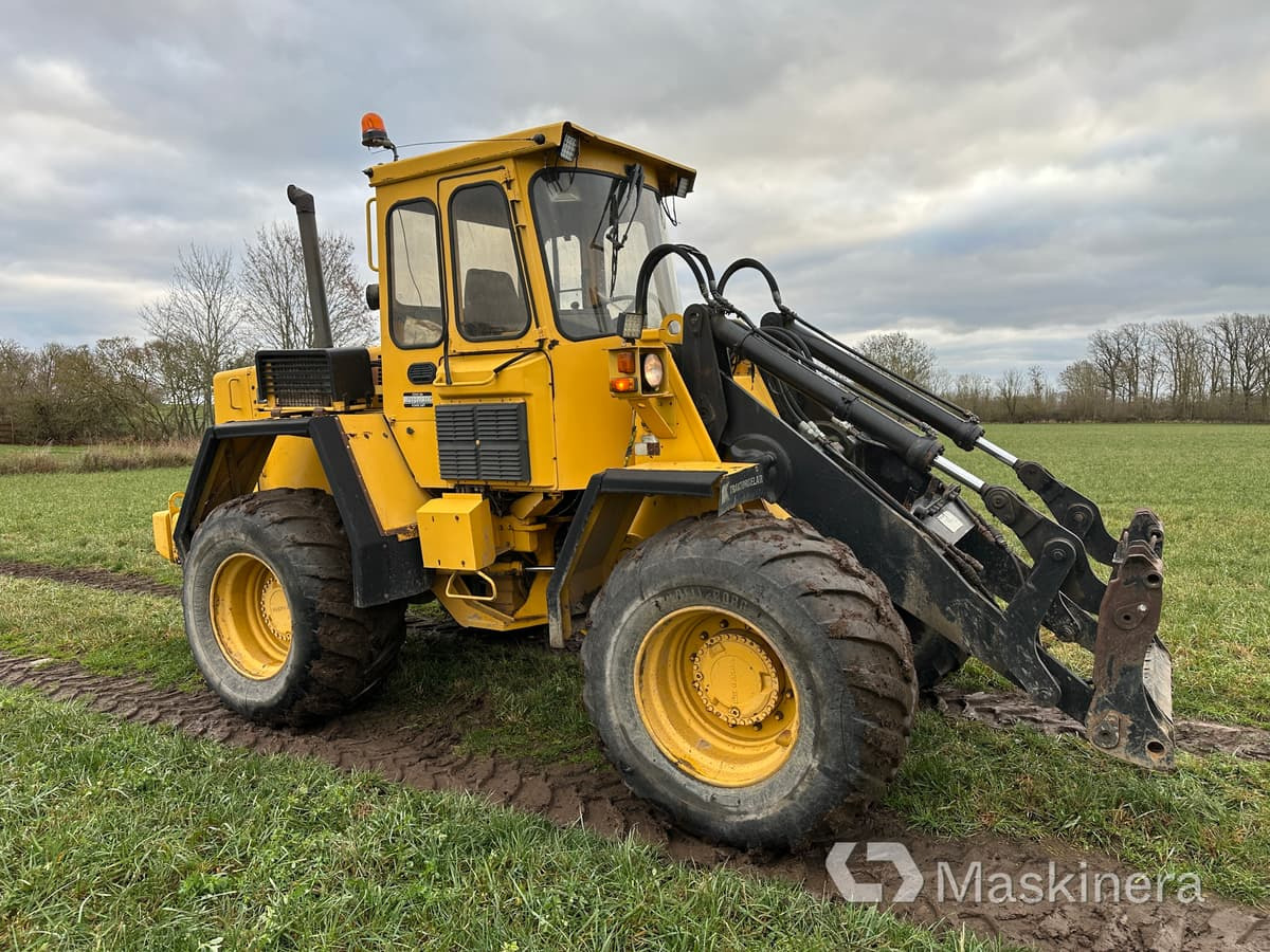 Hjullastare Volvo L50 - Wheel loader: gambar 1 Hjullastare Volvo L50 - Wheel loader: gambar 1