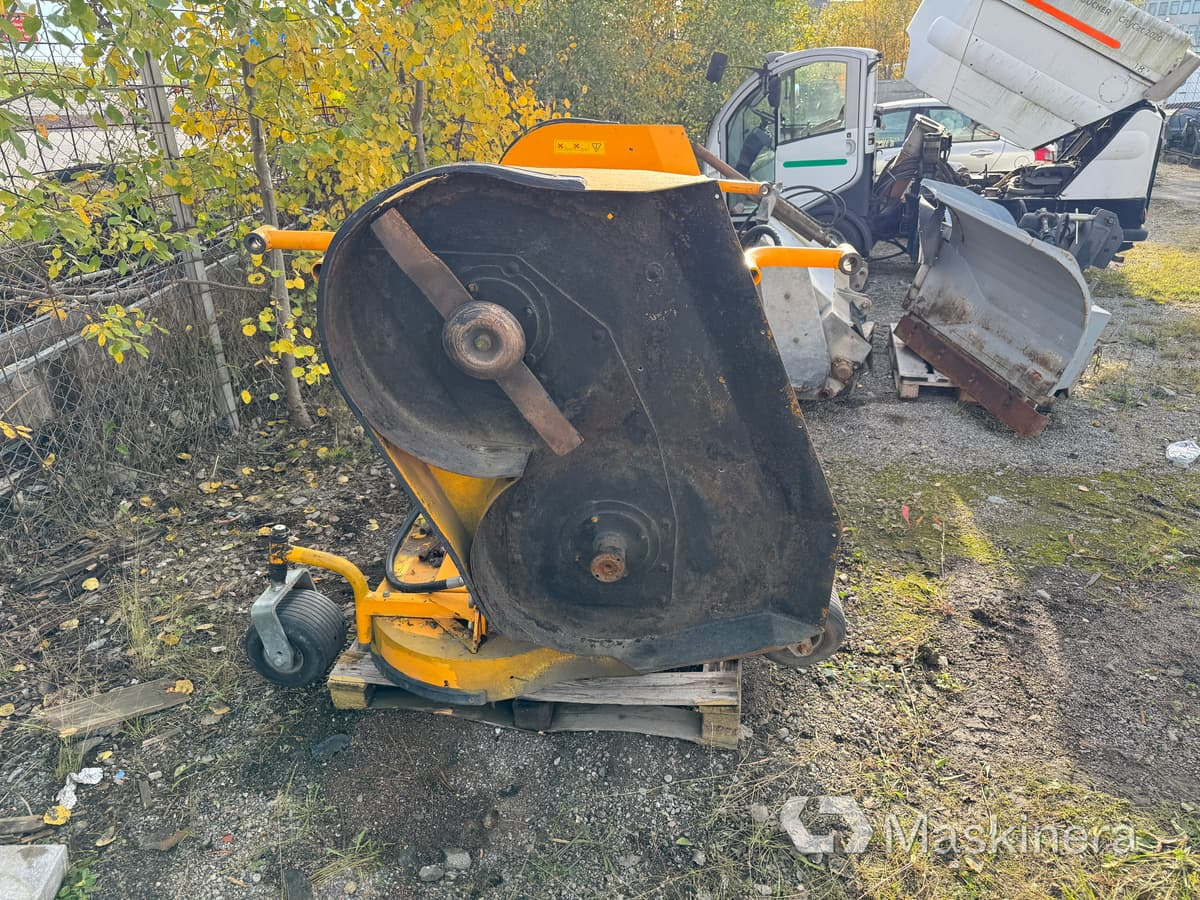 Klippdäck GMR Stensballe TH 4000 - Mesin pemotong rumput: gambar 3 Klippdäck GMR Stensballe TH 4000 - Mesin pemotong rumput: gambar 3