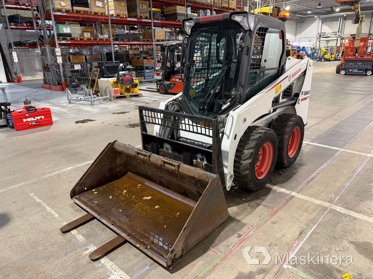 Kompaktlastare Bobcat S450 - Skid steer: gambar 1 Kompaktlastare Bobcat S450 - Skid steer: gambar 1