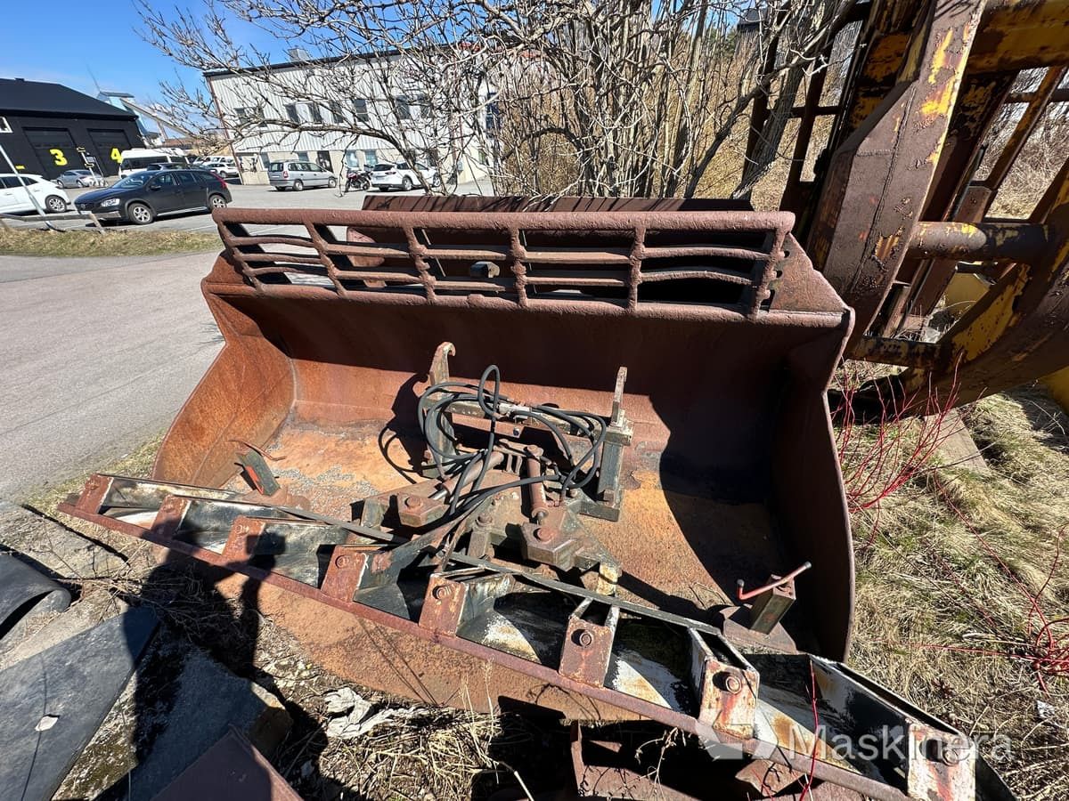 Lastskopa CAT 980C - Ember loader: gambar 3 Lastskopa CAT 980C - Ember loader: gambar 3