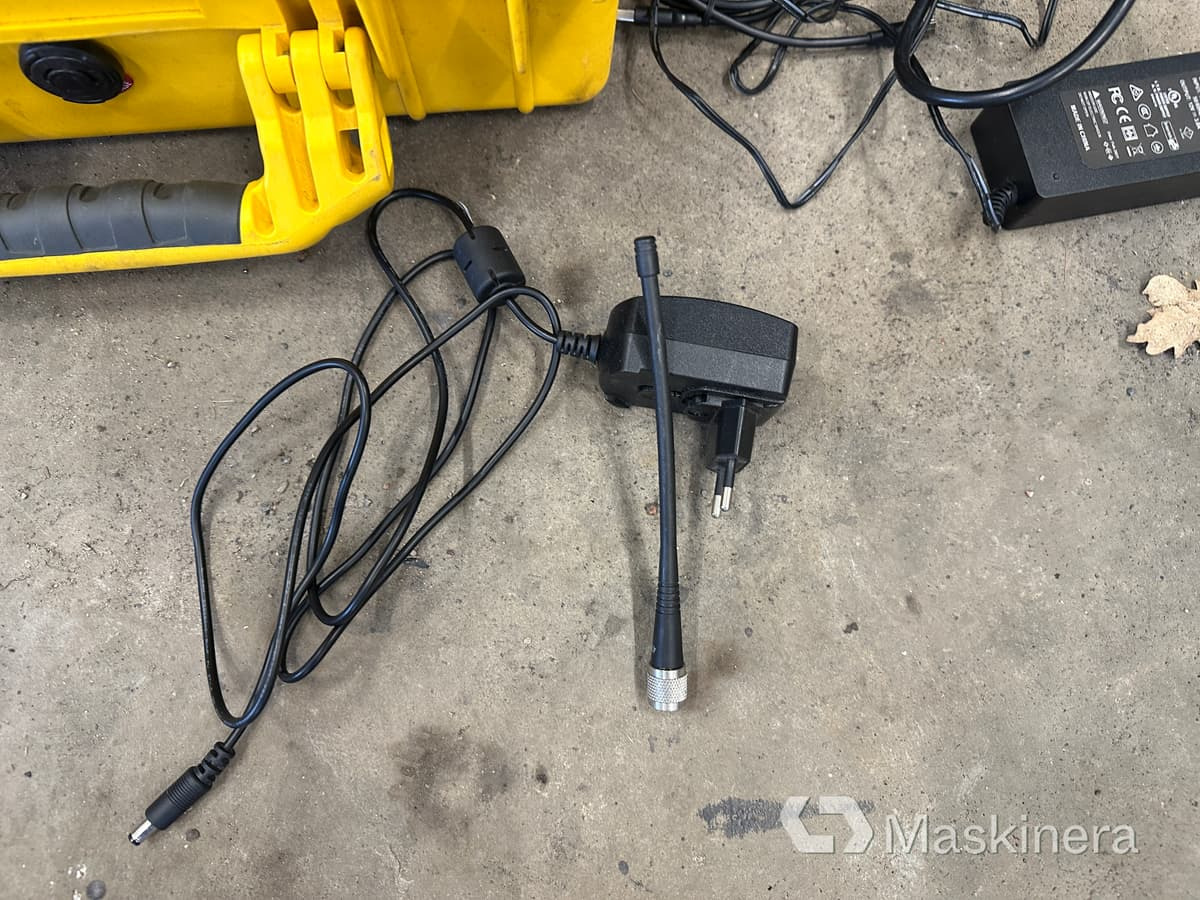 MOBA Xsite Pad GNSS Rover mätstav komplett - Sistem listrik untuk Peralatan konstruksi: gambar 5 MOBA Xsite Pad GNSS Rover mätstav komplett - Sistem listrik untuk Peralatan konstruksi: gambar 5