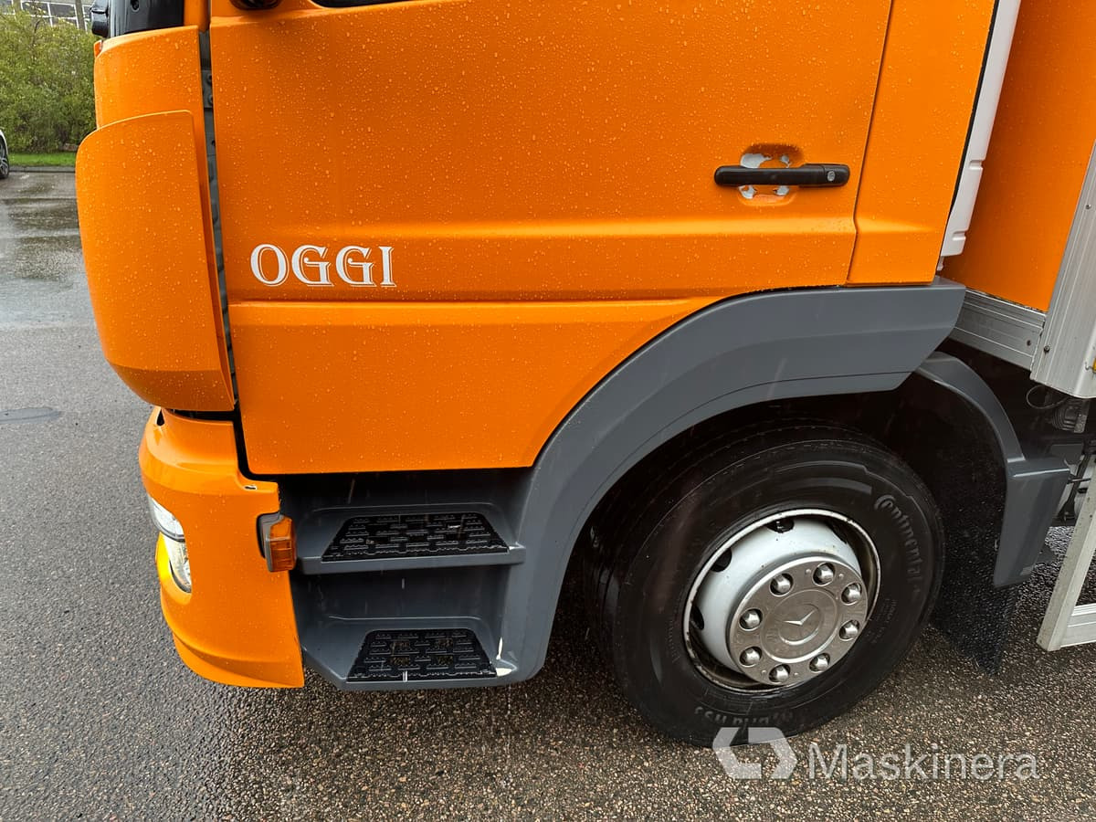 Truk box Mercedes-Benz Atego Kylbil: gambar 8