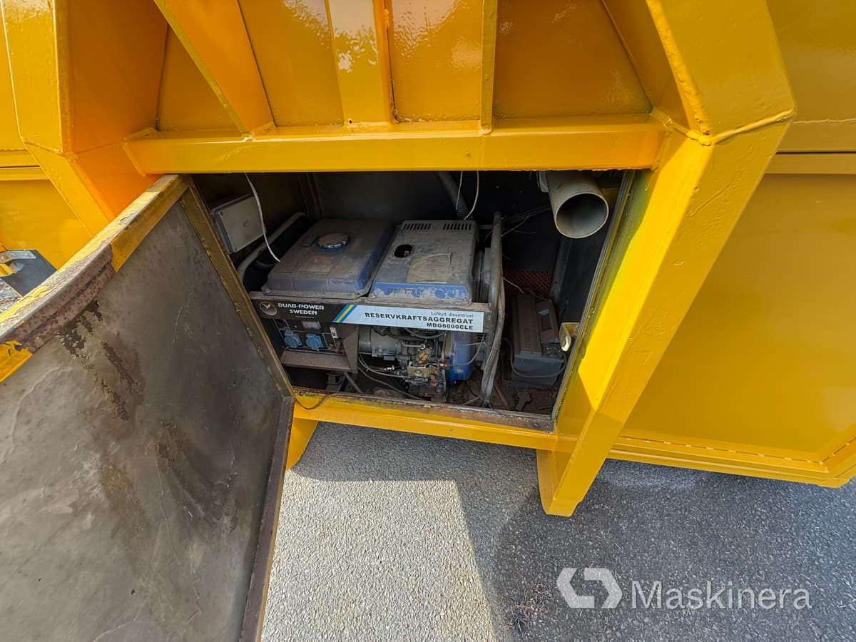 Servicecontainer på lastväxlarram - Wadah kontainer: gambar 5 Servicecontainer på lastväxlarram - Wadah kontainer: gambar 5