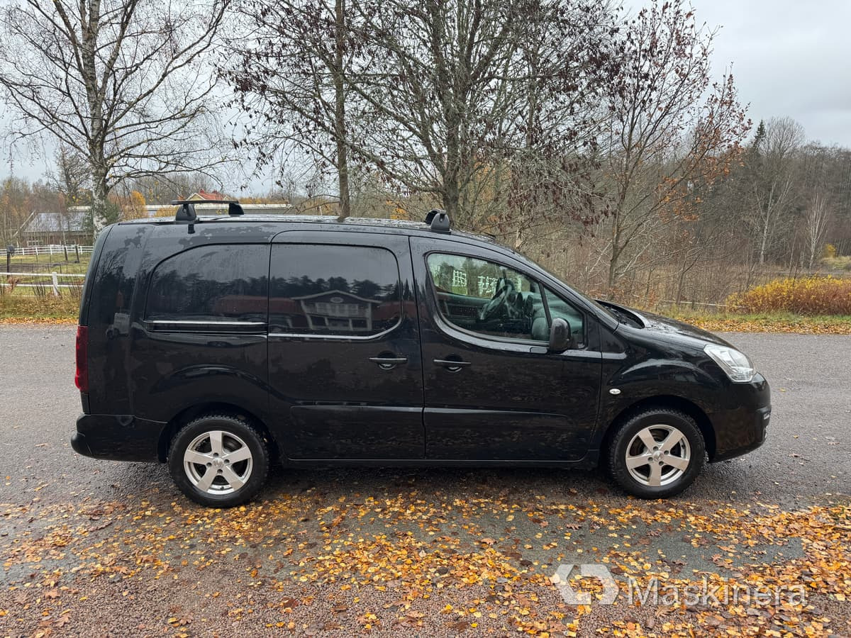 Skåpbil Citroen Berlingo - Van kecil: gambar 4 Skåpbil Citroen Berlingo - Van kecil: gambar 4