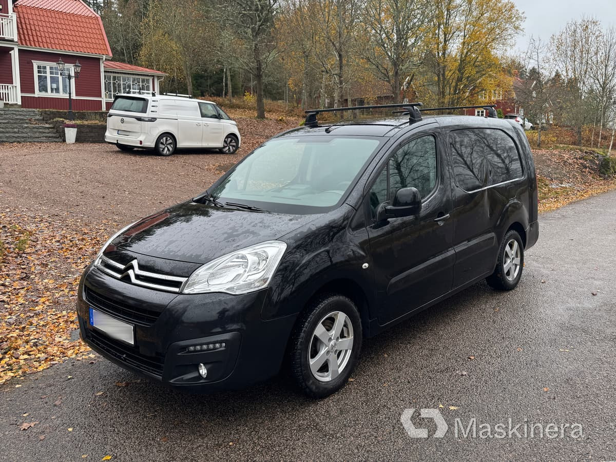 Skåpbil Citroen Berlingo - Van kecil: gambar 1 Skåpbil Citroen Berlingo - Van kecil: gambar 1