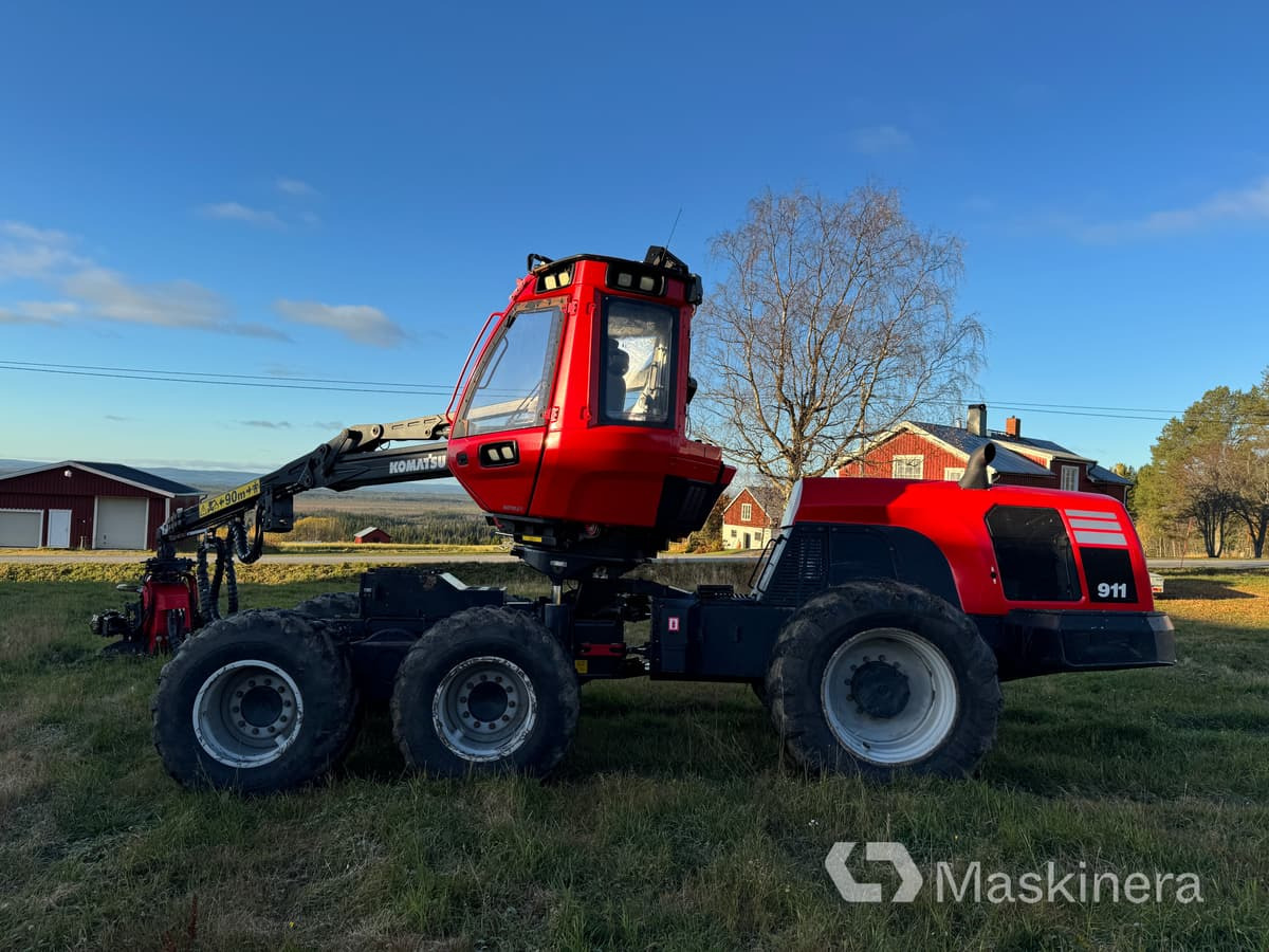 Skördare Komatsu XH 911 CX-6 - Peralatan pemanen: gambar 2 Skördare Komatsu XH 911 CX-6 - Peralatan pemanen: gambar 2