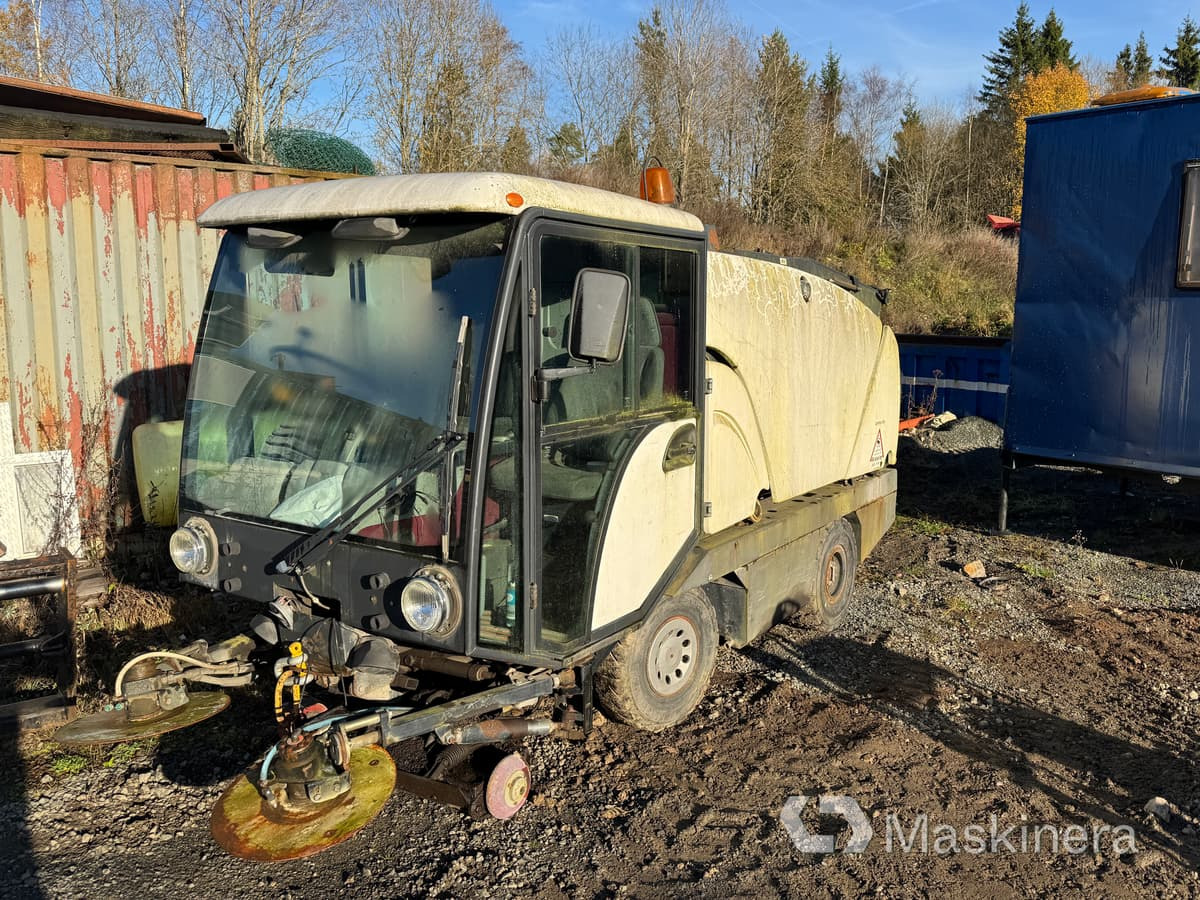 Sopmaskin Johnston Compact 142A 101T (Rep. objekt) - Penyapu jalan: gambar 1 Sopmaskin Johnston Compact 142A 101T (Rep. objekt) - Penyapu jalan: gambar 1