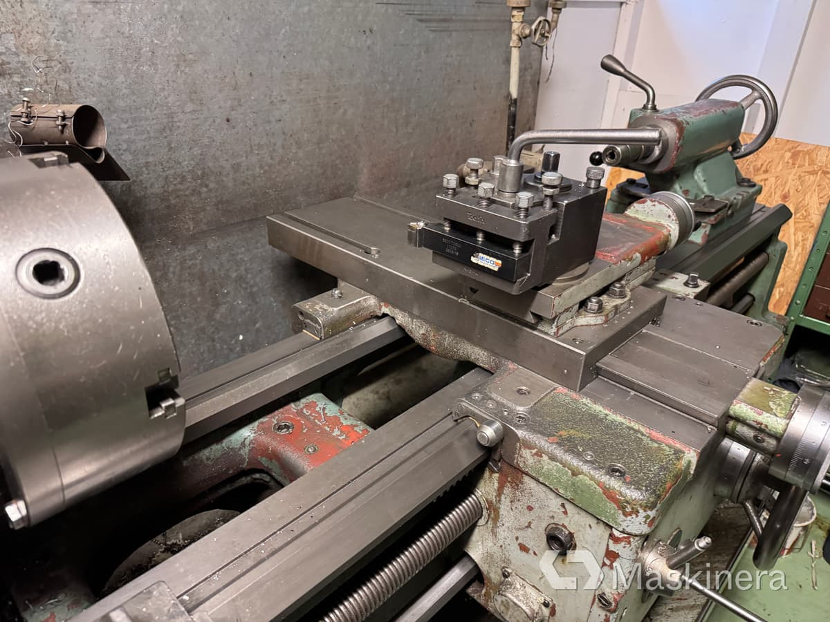 Svarv Tos Trencin SN 40 B med tillbehör - Mesin bubut logam: gambar 4 Svarv Tos Trencin SN 40 B med tillbehör - Mesin bubut logam: gambar 4
