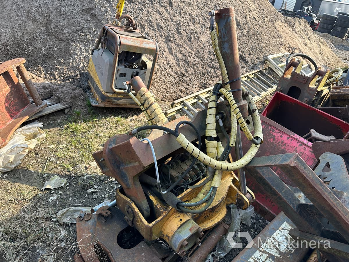 Tiltrotator Engcon B27 - Tiltrotator untuk Peralatan konstruksi: gambar 4 Tiltrotator Engcon B27 - Tiltrotator untuk Peralatan konstruksi: gambar 4