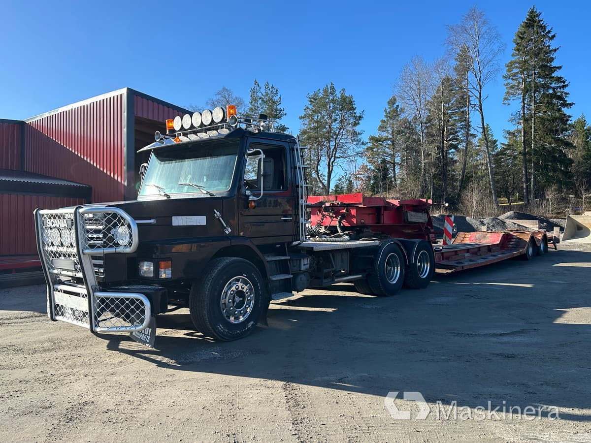 Scania 112H med Modigs Maskintrailer Avbröstbar - Tractor head, Semi-trailer low bed: gambar 1 Scania 112H med Modigs Maskintrailer Avbröstbar - Tractor head, Semi-trailer low bed: gambar 1