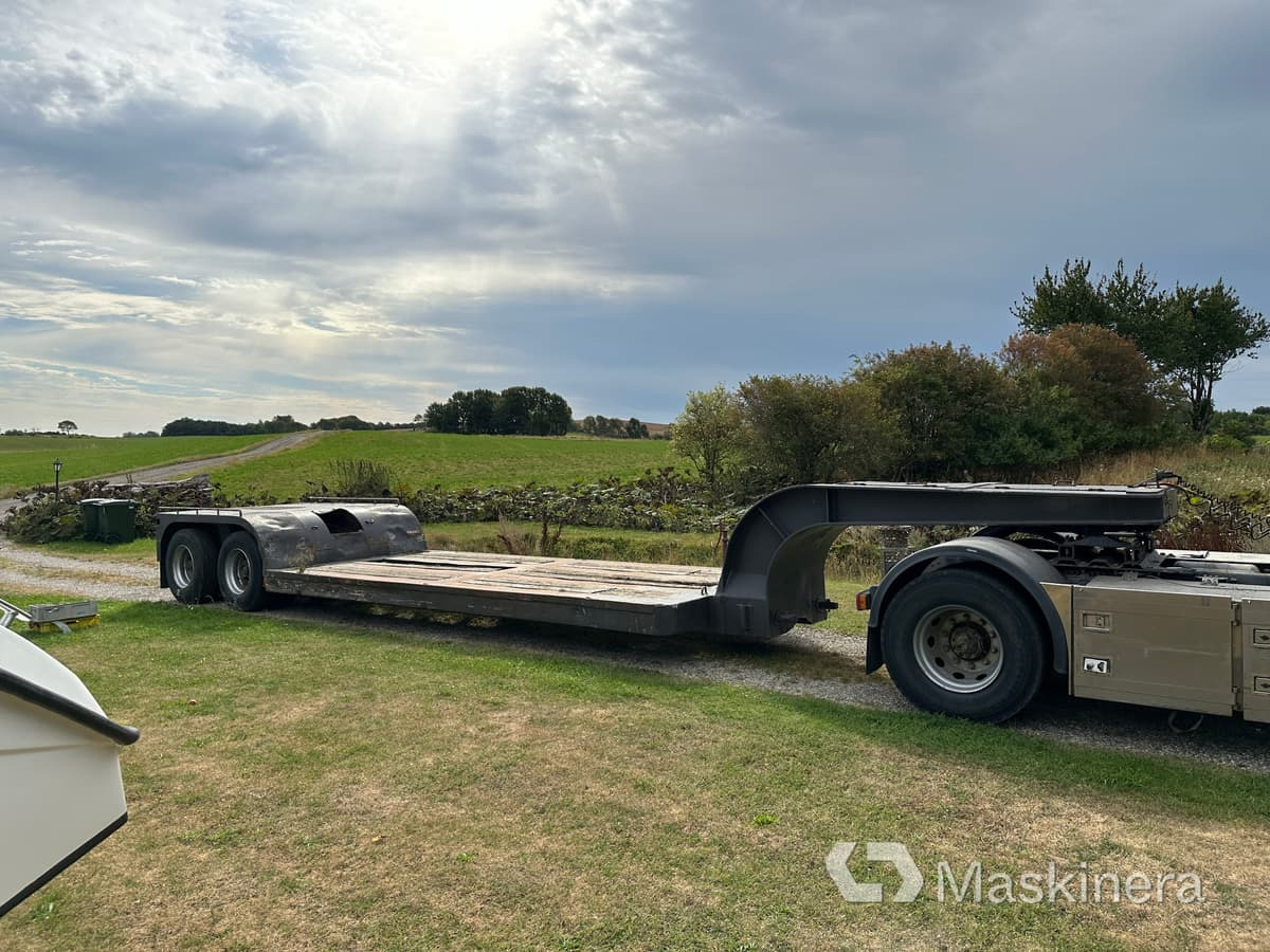 Scania R420 highline A-traktor Scania + 2 släp - Tractor head, Semi-trailer low bed: gambar 5 Scania R420 highline A-traktor Scania + 2 släp - Tractor head, Semi-trailer low bed: gambar 5