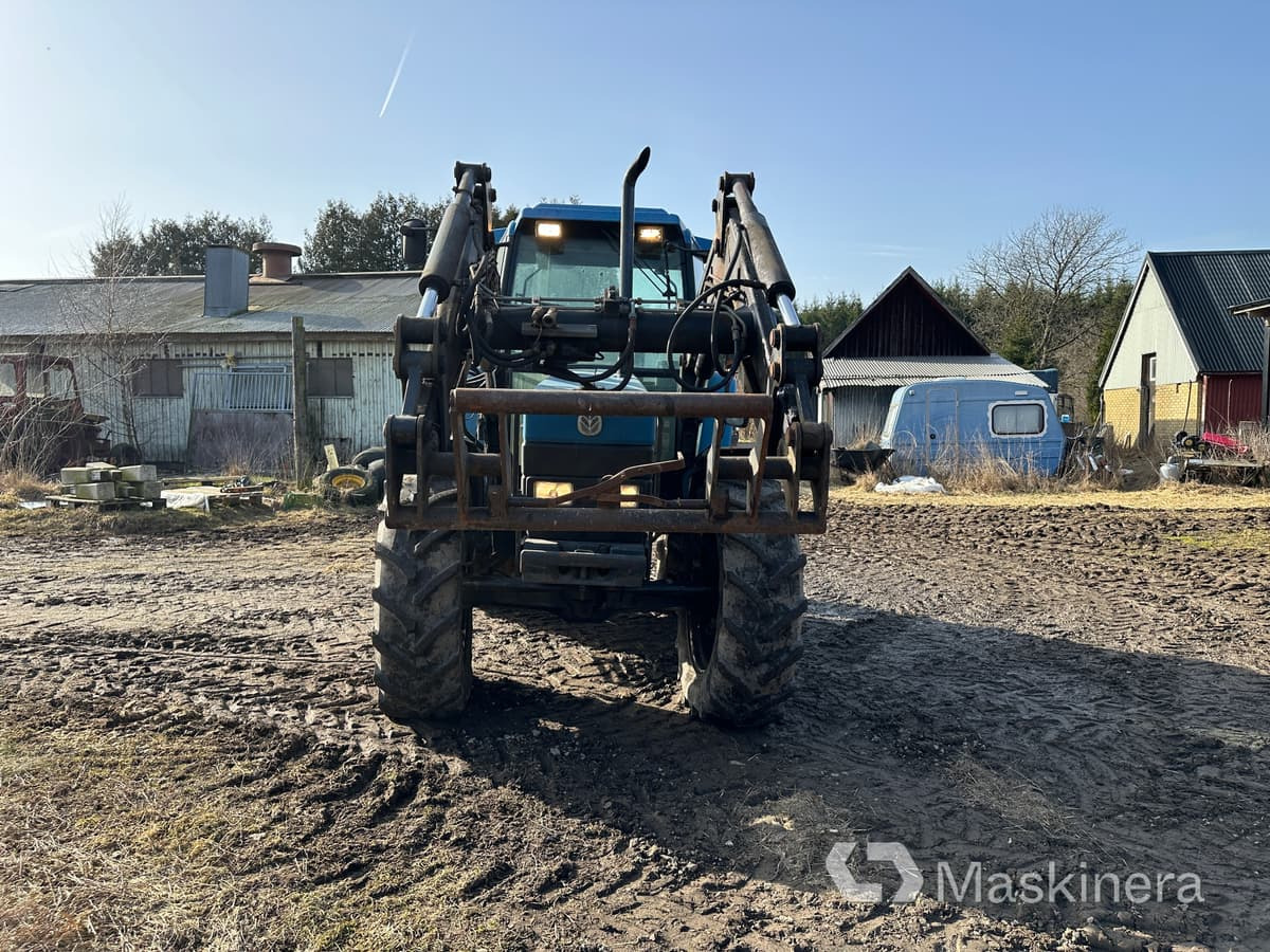 Traktor New Holland 7740 + Frontlastare - Traktor: gambar 2 Traktor New Holland 7740 + Frontlastare - Traktor: gambar 2