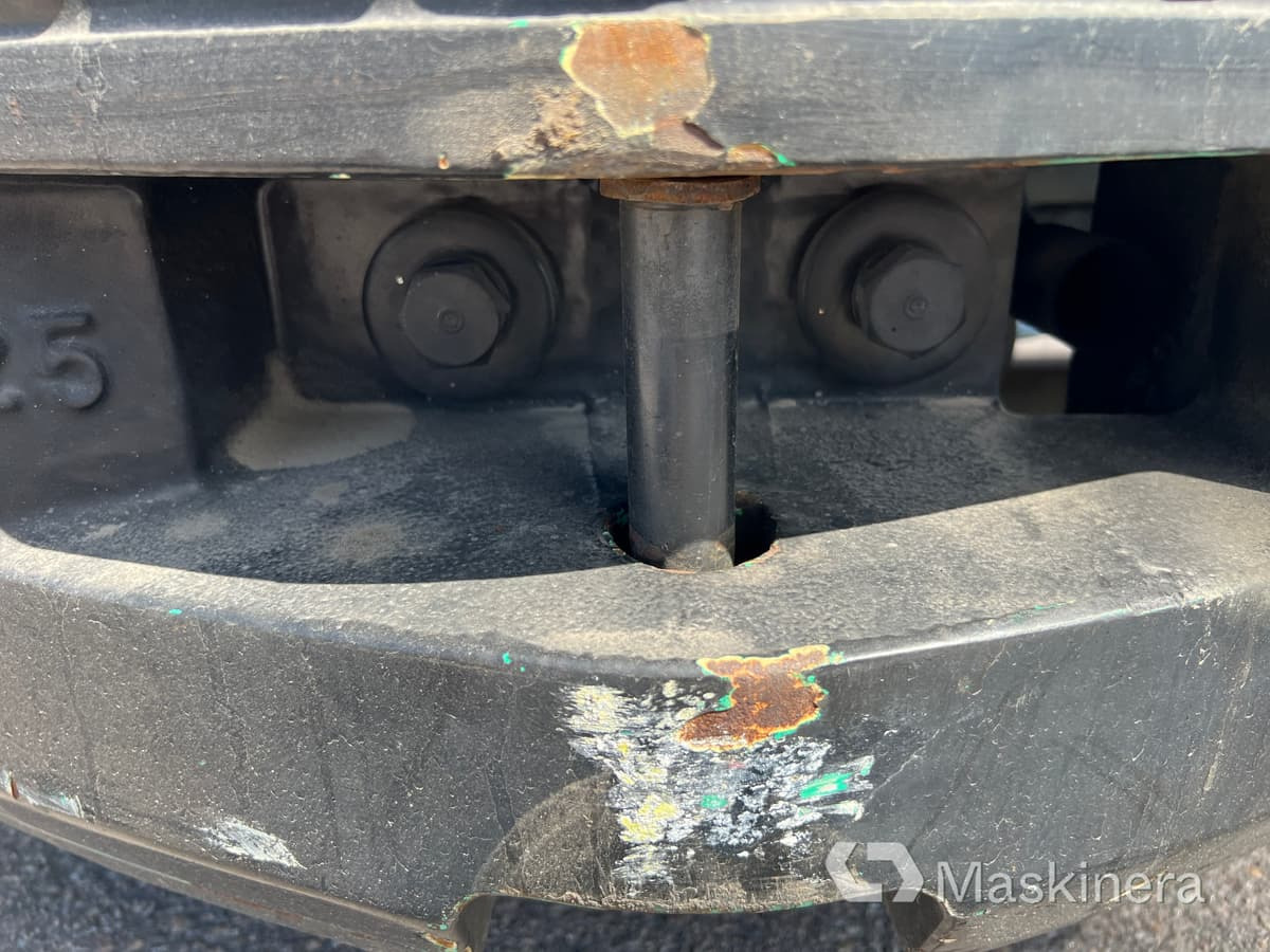 Forklift diesel Truck Mitsubishi FD25N: gambar 42 Forklift diesel Truck Mitsubishi FD25N: gambar 42