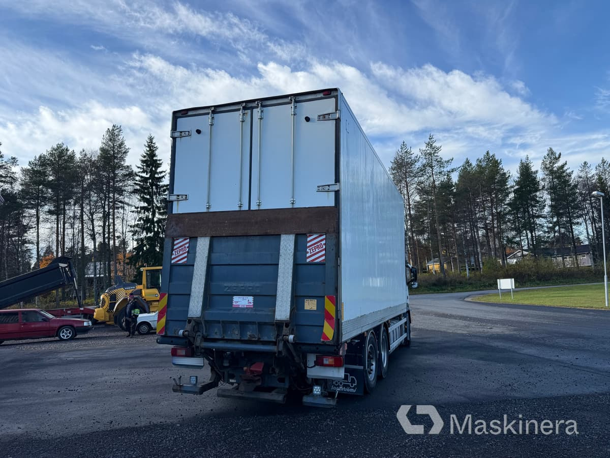 Volvo FM Skåpbil 6x2 - Truk box: gambar 2 Volvo FM Skåpbil 6x2 - Truk box: gambar 2
