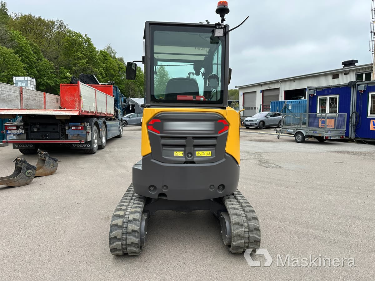 Volvo JECR25D Electric Grävmaskin Volvo ECR25 Electric - Ekskavator perayap: gambar 4 Volvo JECR25D Electric Grävmaskin Volvo ECR25 Electric - Ekskavator perayap: gambar 4