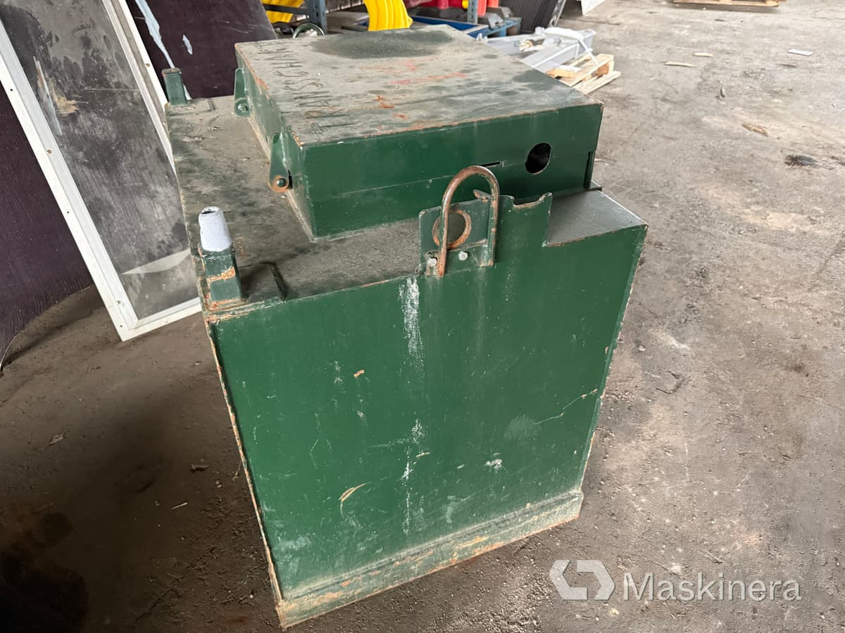 Wikers Filipstad 450L Dieseltank Filipstad Wikers 450L - Tangki penyimpanan: gambar 5 Wikers Filipstad 450L Dieseltank Filipstad Wikers 450L - Tangki penyimpanan: gambar 5