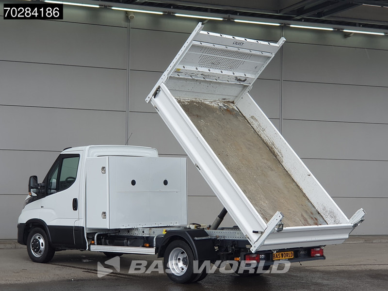 Iveco Daily 35C14 Kipper met Kist Dubbellucht 3,5t Trekhaak Airco Cruise Euro6 Tipper Benne Kieper 2m3 Airco Trekhaak Cruise control - Van jungkit: gambar 2 Iveco Daily 35C14 Kipper met Kist Dubbellucht 3,5t Trekhaak Airco Cruise Euro6 Tipper Benne Kieper 2m3 Airco Trekhaak Cruise control - Van jungkit: gambar 2