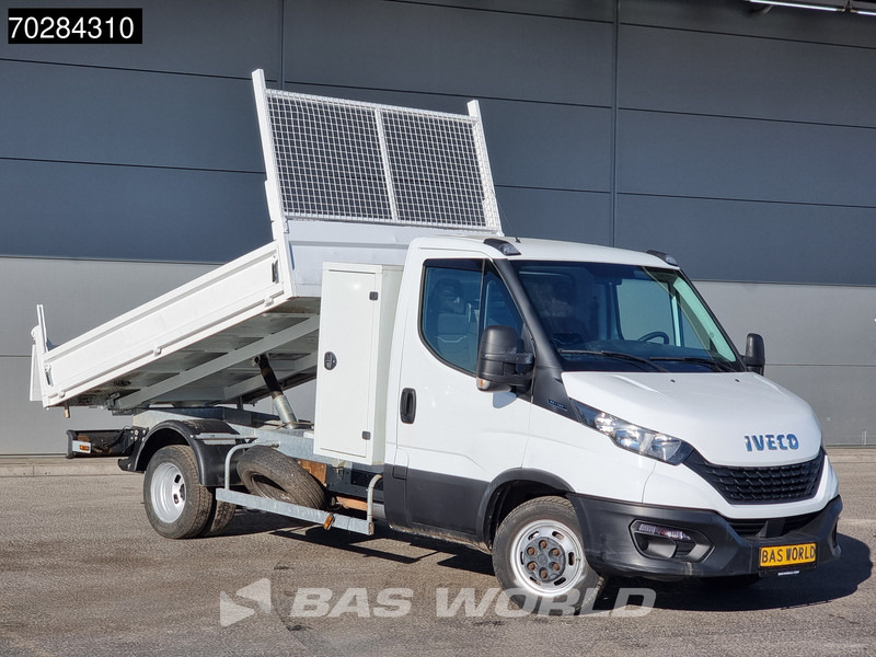 Iveco Daily 35C14 Open Laadbak met Kist Dubbellucht 3,5t Trekhaak Airco Cruise Euro6 Pritsche Pickup Open Box 2m3 Airco Trekhaak Cruise cont - Van jungkit: gambar 3 Iveco Daily 35C14 Open Laadbak met Kist Dubbellucht 3,5t Trekhaak Airco Cruise Euro6 Pritsche Pickup Open Box 2m3 Airco Trekhaak Cruise cont - Van jungkit: gambar 3