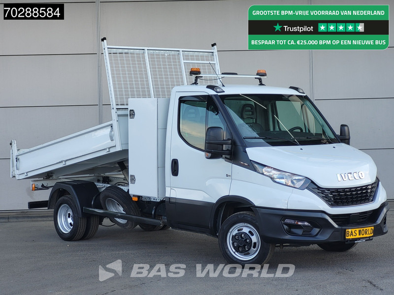 Iveco Daily 35C16 3.0L Kipper met Kist Dubbellucht 3,5t Trekhaak Navi Airco Cruise Camera Euro6 Tipper Benne Kieper 2m3 Airco Trekhaak Cruis - Van jungkit: gambar 1 Iveco Daily 35C16 3.0L Kipper met Kist Dubbellucht 3,5t Trekhaak Navi Airco Cruise Camera Euro6 Tipper Benne Kieper 2m3 Airco Trekhaak Cruis - Van jungkit: gambar 1