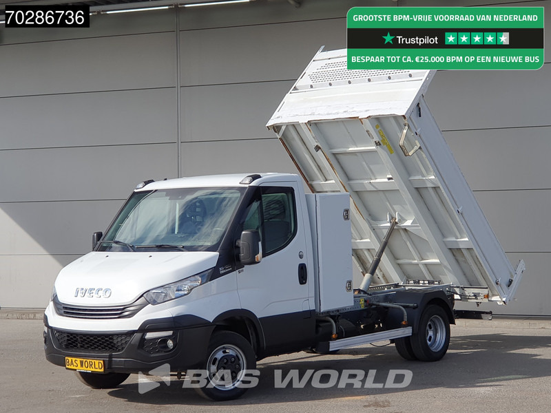 Iveco Daily 35C18 3.0L Automaat Kipper met Kist Dubbellucht 3,5t Trekhaak Airco Euro6 Tipper Kieper Benne 2m3 Airco Trekhaak Cruise control - Van jungkit: gambar 1 Iveco Daily 35C18 3.0L Automaat Kipper met Kist Dubbellucht 3,5t Trekhaak Airco Euro6 Tipper Kieper Benne 2m3 Airco Trekhaak Cruise control - Van jungkit: gambar 1