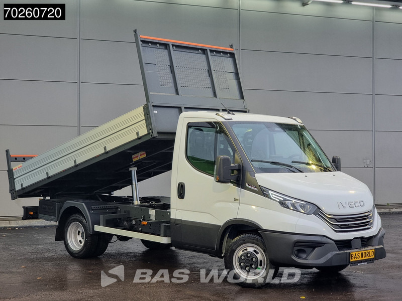 Iveco Daily 35C21 3.0L 210PK Automaat Kipper 2025 model ACC Airco CarPlay Tipper Benne Kieper Airco - Van jungkit: gambar 2 Iveco Daily 35C21 3.0L 210PK Automaat Kipper 2025 model ACC Airco CarPlay Tipper Benne Kieper Airco - Van jungkit: gambar 2