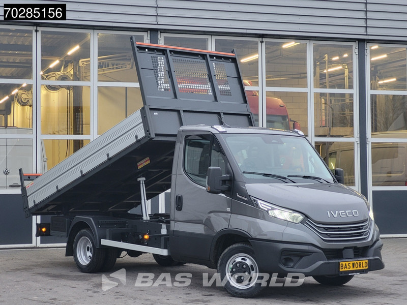 Iveco Daily 35C21 3.0L 210PK Automaat Open Laadbak 2025 model ACC Airco CarPlay Pritsche Pickup Open Box Airco - Van flatbed: gambar 5 Iveco Daily 35C21 3.0L 210PK Automaat Open Laadbak 2025 model ACC Airco CarPlay Pritsche Pickup Open Box Airco - Van flatbed: gambar 5