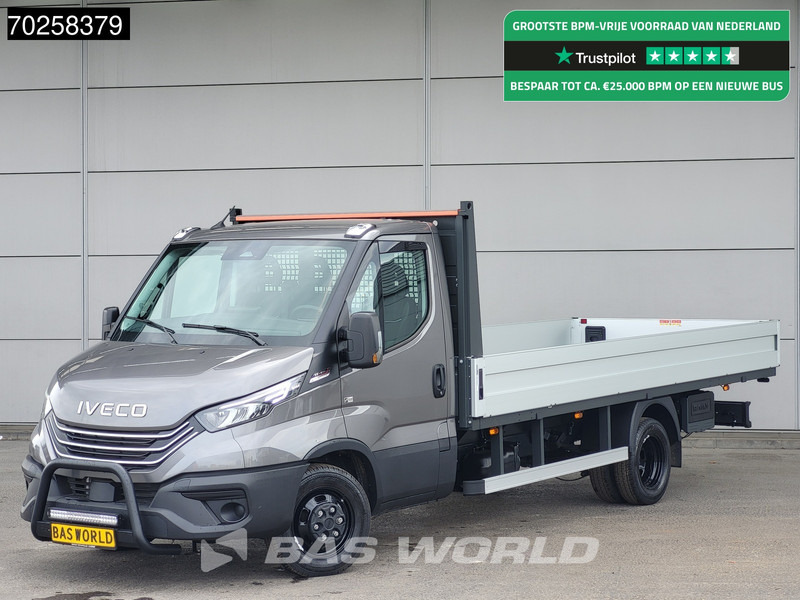 Iveco Daily 35C21 3.0L Black Edition Automaat 210PK 2025-Model Open laadbak Dubbellucht CarPlay ACC LED 3,5T Trekvermogen Euro6 Pritsche Pic - Van flatbed: gambar 1 Iveco Daily 35C21 3.0L Black Edition Automaat 210PK 2025-Model Open laadbak Dubbellucht CarPlay ACC LED 3,5T Trekvermogen Euro6 Pritsche Pic - Van flatbed: gambar 1