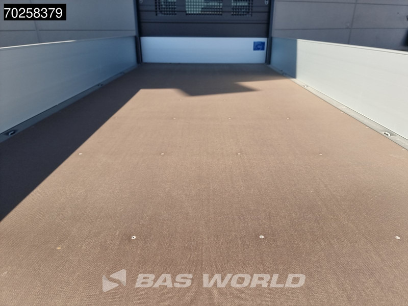 Iveco Daily 35C21 3.0L Black Edition Automaat 210PK 2025-Model Open laadbak Dubbellucht CarPlay ACC LED 3,5T Trekvermogen Euro6 Pritsche Pic - Van flatbed: gambar 3 Iveco Daily 35C21 3.0L Black Edition Automaat 210PK 2025-Model Open laadbak Dubbellucht CarPlay ACC LED 3,5T Trekvermogen Euro6 Pritsche Pic - Van flatbed: gambar 3