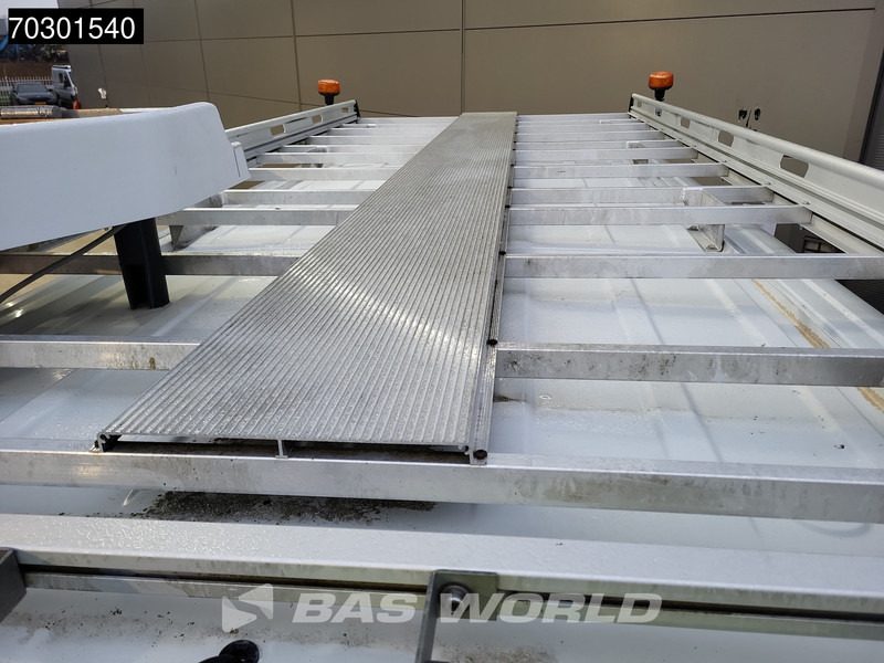 Van panel Iveco Daily 35C21 3.0L Dubbellucht 3,5t Trekhaak 210PK L2H2 Airco Cruise Camera Imperiaal Werkplaatsinrichting Euro6 L2 Airco Trekhaak Cruis: gambar 11