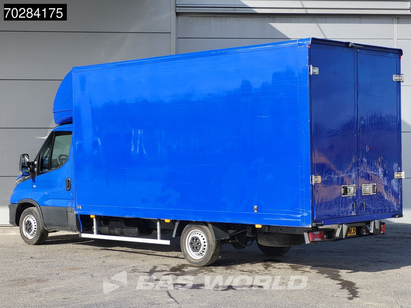 Iveco Daily 35S14 Automaat Bakwagen Achterdeuren 488cm lang! Airco Cruise Euro6 Meubelbak Koffer 23m3 Airco Cruise control - Van box: gambar 2 Iveco Daily 35S14 Automaat Bakwagen Achterdeuren 488cm lang! Airco Cruise Euro6 Meubelbak Koffer 23m3 Airco Cruise control - Van box: gambar 2