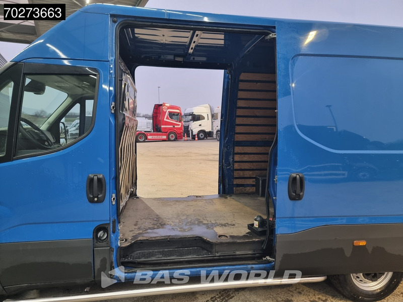 Iveco Daily 35S14 Automaat L2H2 2x schuifdeur LED Camera Airco Cruise L2 Airco Cruise control - Van panel: gambar 3 Iveco Daily 35S14 Automaat L2H2 2x schuifdeur LED Camera Airco Cruise L2 Airco Cruise control - Van panel: gambar 3