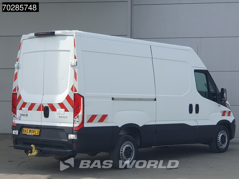 Iveco Daily 35S15 L2H2 3,5t Trekhaak Airco Euro6 L2 12m3 Airco Trekhaak - Van panel: gambar 5 Iveco Daily 35S15 L2H2 3,5t Trekhaak Airco Euro6 L2 12m3 Airco Trekhaak - Van panel: gambar 5