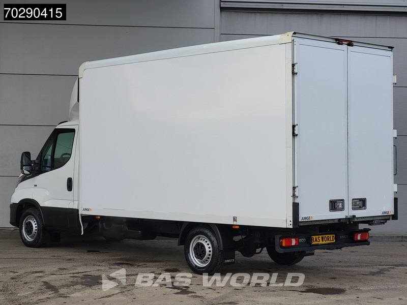 Iveco Daily 35S16 Automaat Bakwagen Achterdeuren 160PK Airco Camera Euro6 Meubelbak Koffer 21m3 Airco - Van box: gambar 2 Iveco Daily 35S16 Automaat Bakwagen Achterdeuren 160PK Airco Camera Euro6 Meubelbak Koffer 21m3 Airco - Van box: gambar 2