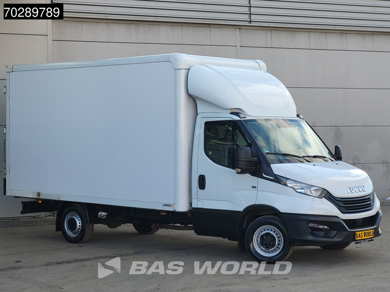 Iveco Daily 35S16 Automaat Bakwagen Achterdeuren 160PK Airco Camera Euro6 Meubelbak Koffer 21m3 Airco - Van box: gambar 5 Iveco Daily 35S16 Automaat Bakwagen Achterdeuren 160PK Airco Camera Euro6 Meubelbak Koffer 21m3 Airco - Van box: gambar 5