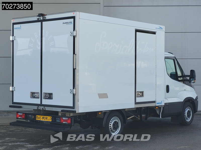 Iveco Daily 35S16 Koelwagen Automaat Carrier Pulsar 400 380V Stekker Airco Cruise Camera Koel Koeler Kühlwagen Kühlkoffer 12m3 Airco Cruise - Van berpendingin: gambar 3 Iveco Daily 35S16 Koelwagen Automaat Carrier Pulsar 400 380V Stekker Airco Cruise Camera Koel Koeler Kühlwagen Kühlkoffer 12m3 Airco Cruise - Van berpendingin: gambar 3
