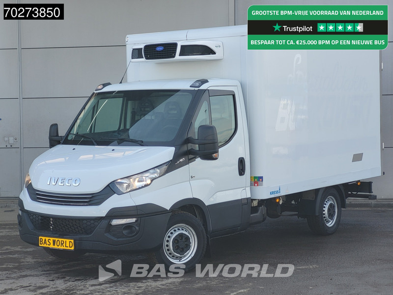 Iveco Daily 35S16 Koelwagen Automaat Carrier Pulsar 400 380V Stekker Airco Cruise Camera Koel Koeler Kühlwagen Kühlkoffer 12m3 Airco Cruise - Van berpendingin: gambar 1 Iveco Daily 35S16 Koelwagen Automaat Carrier Pulsar 400 380V Stekker Airco Cruise Camera Koel Koeler Kühlwagen Kühlkoffer 12m3 Airco Cruise - Van berpendingin: gambar 1