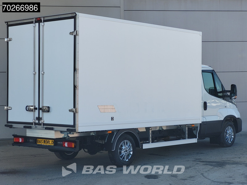Iveco Daily 35S18 3.0L Koelwagen Thermoking C-250 LED ACC Navi Airco Koel Koeler Kühl Kühler Bakwagen Kühlkoffer 17m3 Airco - Van berpendingin: gambar 5 Iveco Daily 35S18 3.0L Koelwagen Thermoking C-250 LED ACC Navi Airco Koel Koeler Kühl Kühler Bakwagen Kühlkoffer 17m3 Airco - Van berpendingin: gambar 5