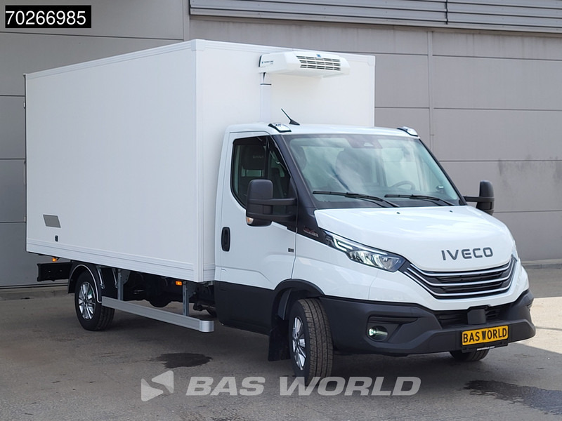 Iveco Daily 35S18 3.0L Koelwagen Thermoking C-250 LED ACC Navi Airco Koel Koeler Kühl Kühler Bakwagen Kühlkoffer 17m3 Airco - Van berpendingin: gambar 5 Iveco Daily 35S18 3.0L Koelwagen Thermoking C-250 LED ACC Navi Airco Koel Koeler Kühl Kühler Bakwagen Kühlkoffer 17m3 Airco - Van berpendingin: gambar 5