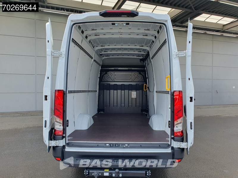 Iveco Daily 35S21 3.0L Automaat Black Edition 2025 model L2H2 Trekhaak Tacho ACC LED CarPlay Velgen Camera 12m3 Airco Trekhaak - Van panel: gambar 3 Iveco Daily 35S21 3.0L Automaat Black Edition 2025 model L2H2 Trekhaak Tacho ACC LED CarPlay Velgen Camera 12m3 Airco Trekhaak - Van panel: gambar 3